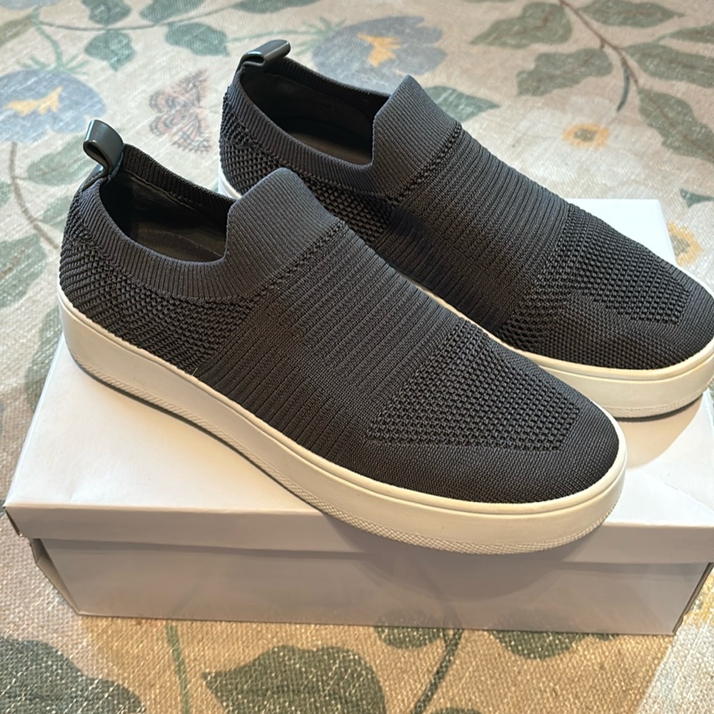 Steve Madden Slip Ons